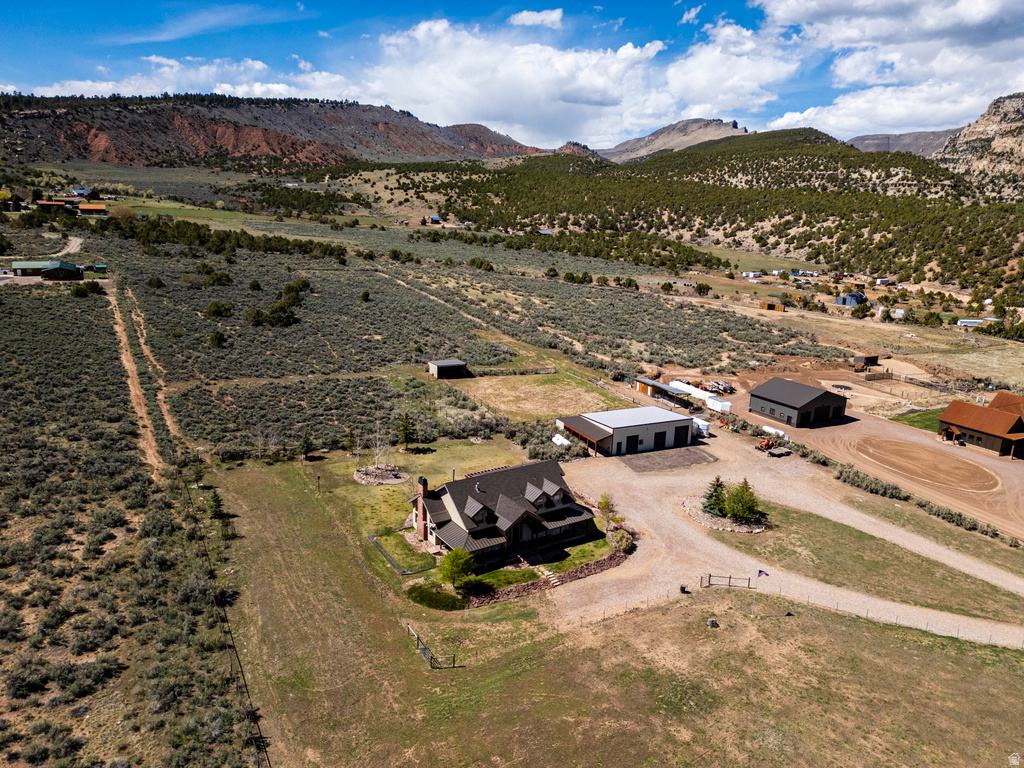 8551 W SAWTOOTH PARK DR Dry Fork, UT 84078