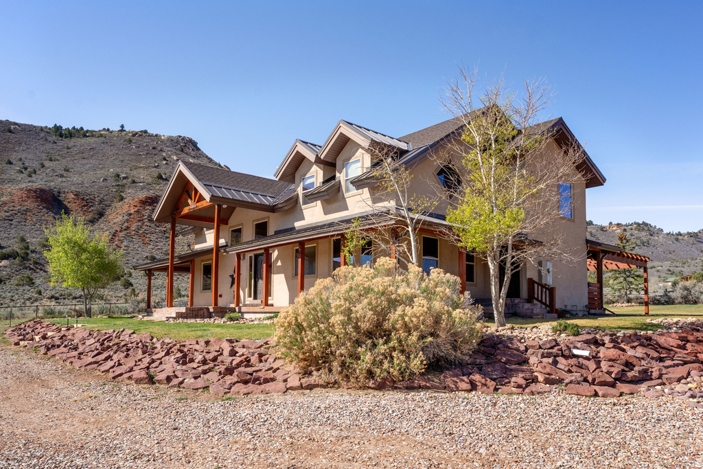 8551 W SAWTOOTH PARK DR Dry Fork, UT 84078