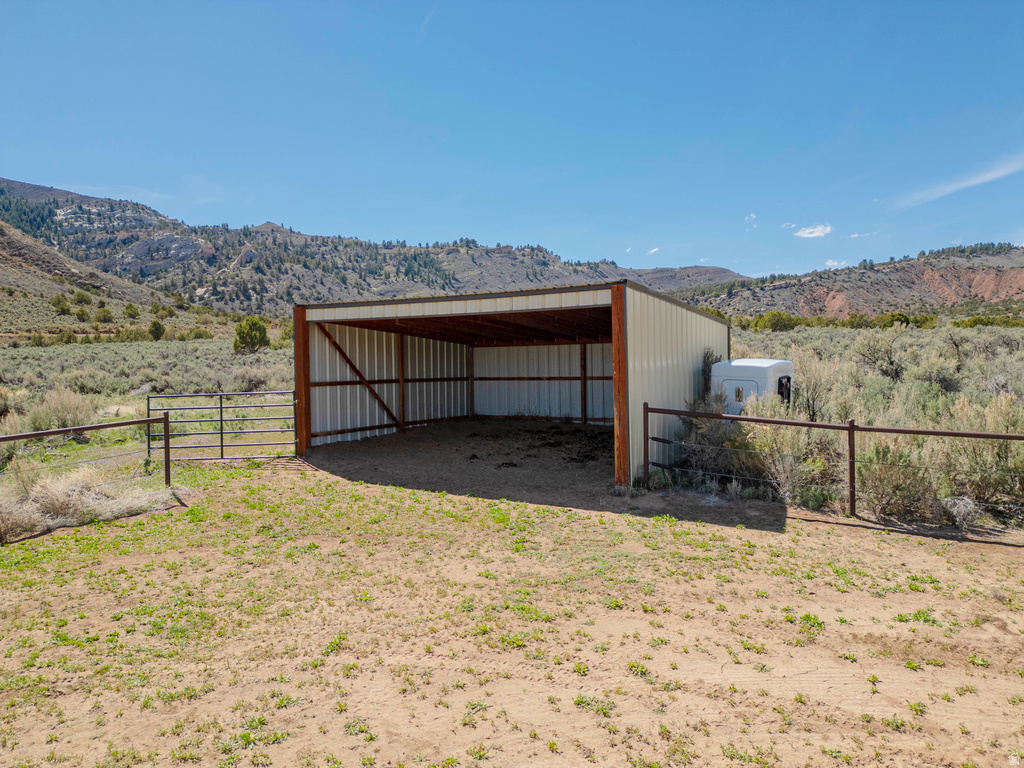 8551 W SAWTOOTH PARK DR Dry Fork, UT 84078