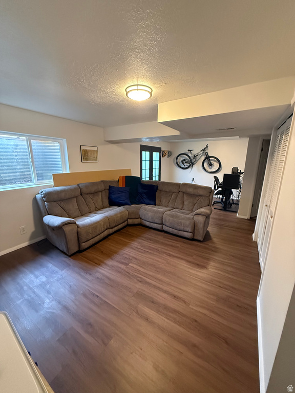 75 E 1470 S Farmington, UT 84025