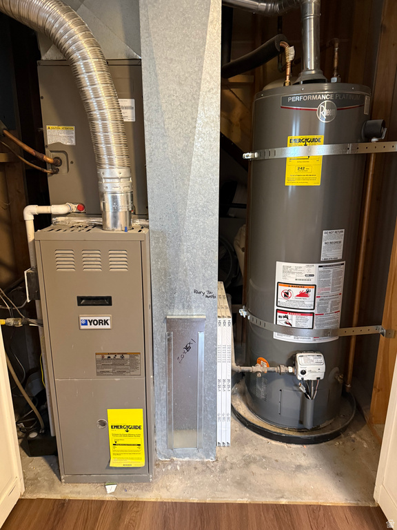 75 E 1470 S Farmington, UT 84025