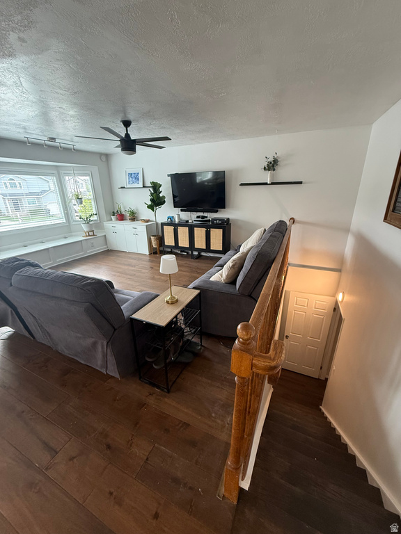 75 E 1470 S Farmington, UT 84025