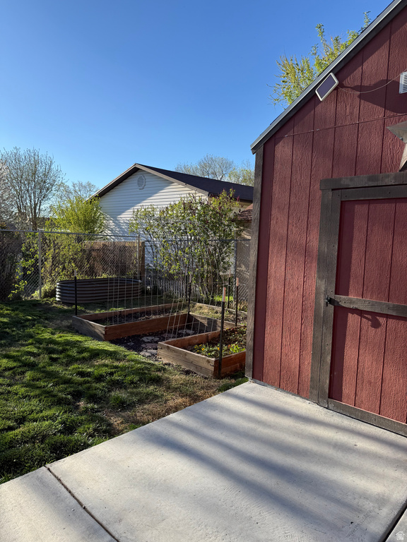 75 E 1470 S Farmington, UT 84025