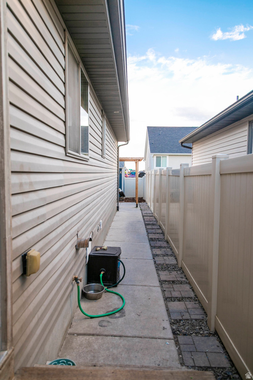 1534 E SHADOW DR Eagle Mountain, UT 84005