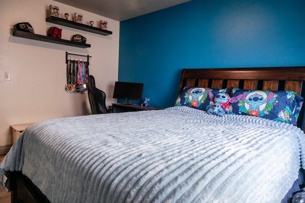 1534 E SHADOW DR Eagle Mountain, UT 84005