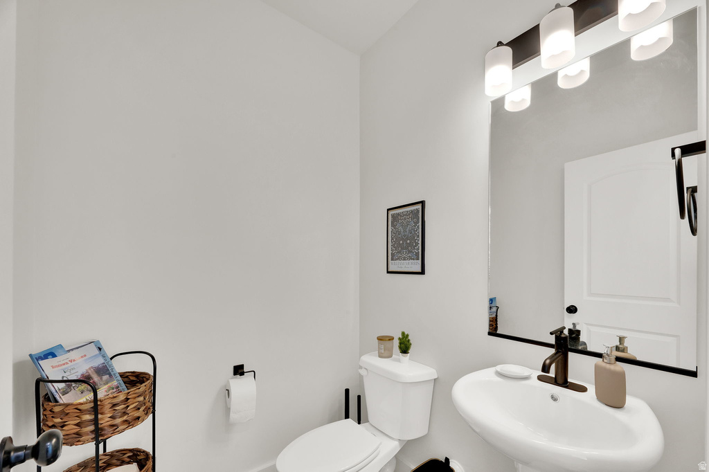 3491 W 3275 N Plain City, UT 84404