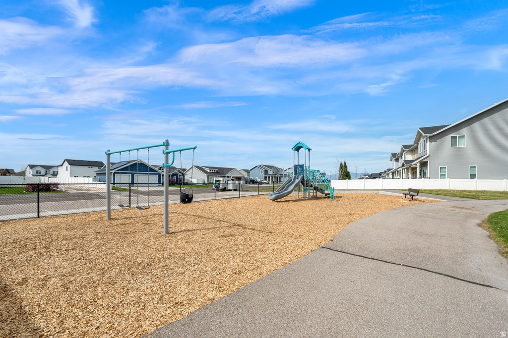 3491 W 3275 N Plain City, UT 84404