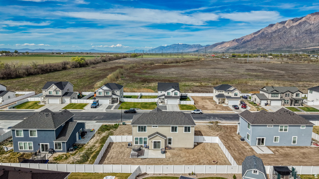3491 W 3275 N Plain City, UT 84404