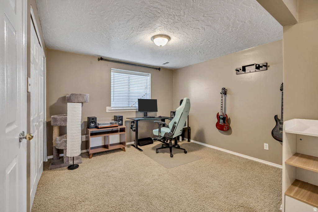 687 W 1900 N Centerville, UT 84014