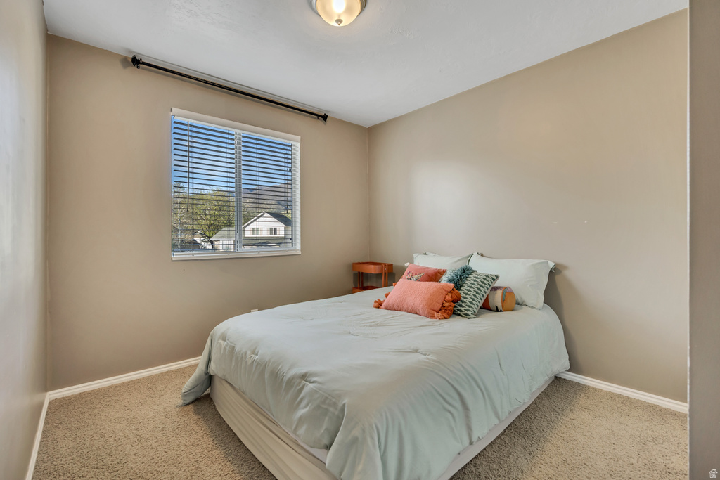 687 W 1900 N Centerville, UT 84014