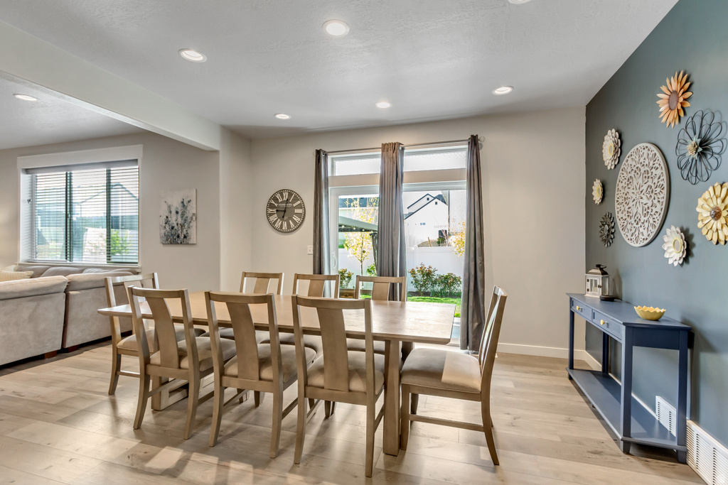 6593 W 7870 S West Jordan, UT 84081