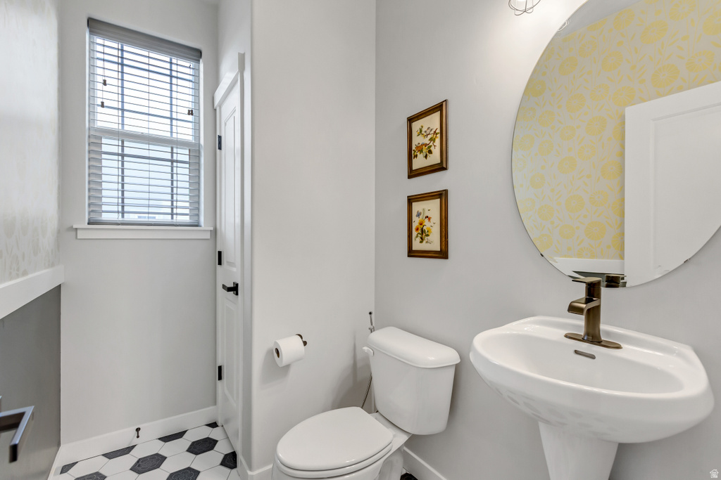 6593 W 7870 S West Jordan, UT 84081