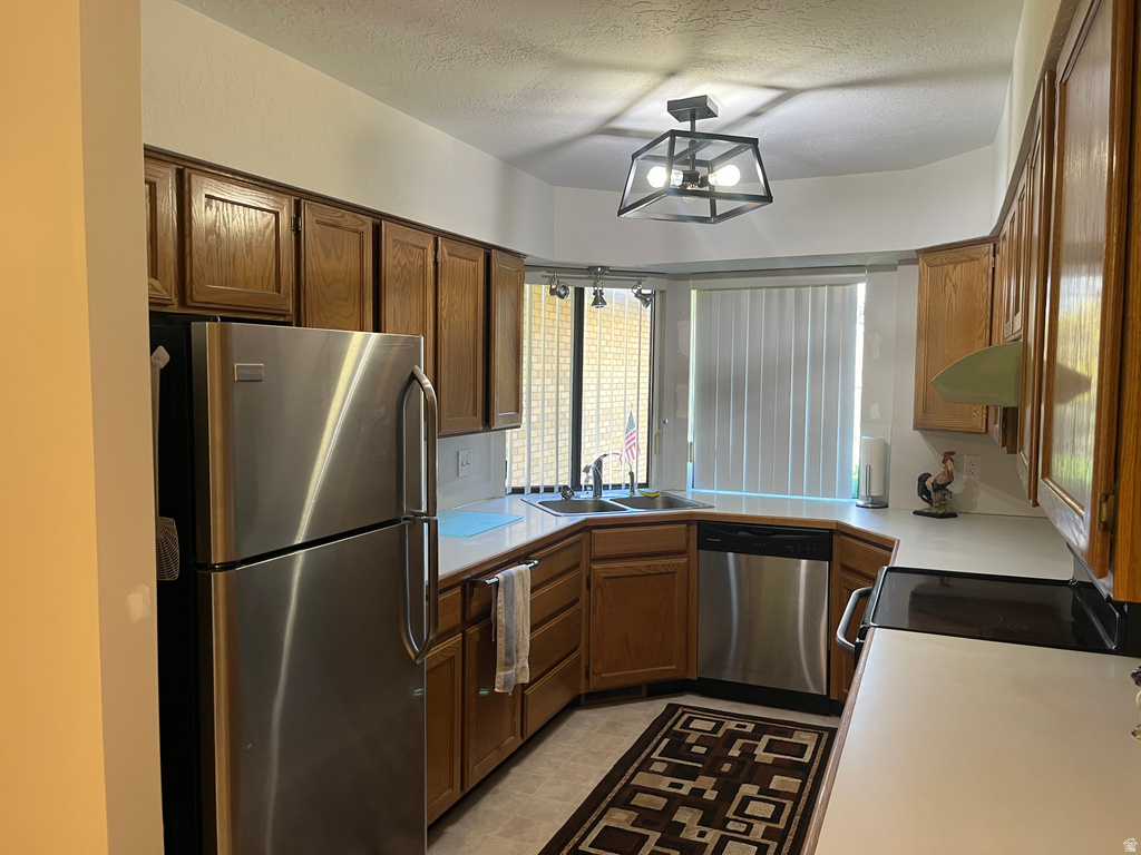 1956 S 1275 E #17 Ogden, UT 84401