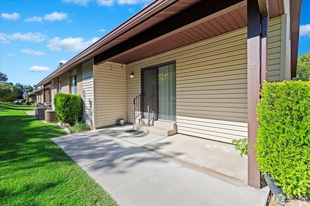 1956 S 1275 E #17 Ogden, UT 84401