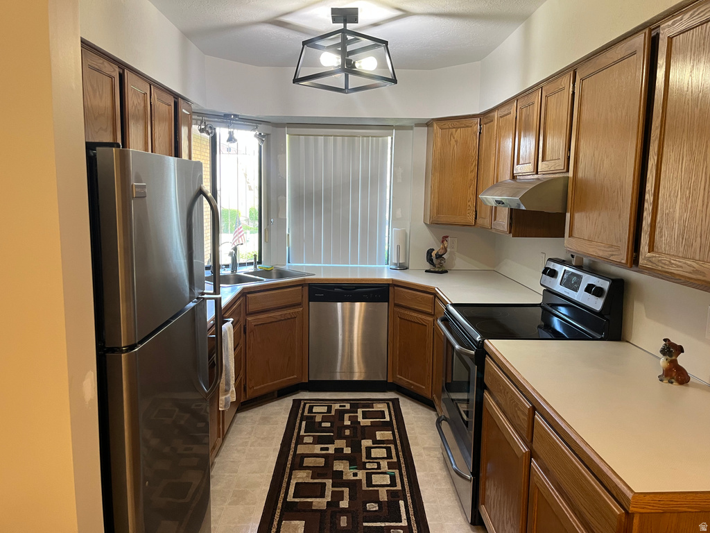 1956 S 1275 E #17 Ogden, UT 84401