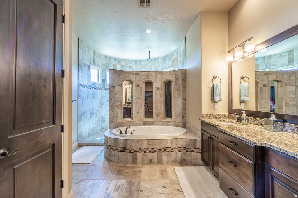 4976 N MESQUITE DR St George, UT 84770