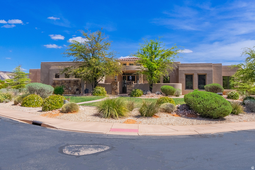 4976 N MESQUITE DR St George, UT 84770