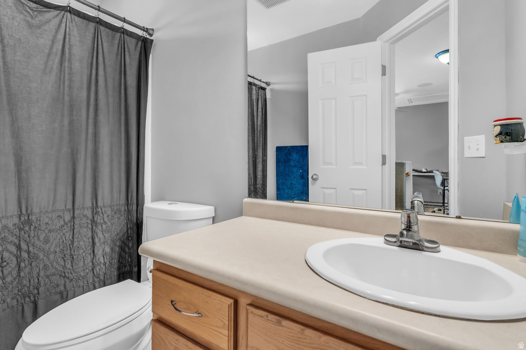 10782 S WYNGATE PARK DR South Jordan, UT 84095