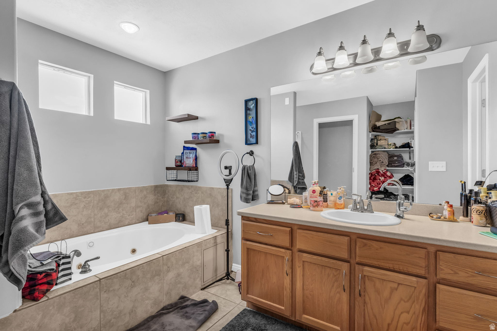 10782 S WYNGATE PARK DR South Jordan, UT 84095