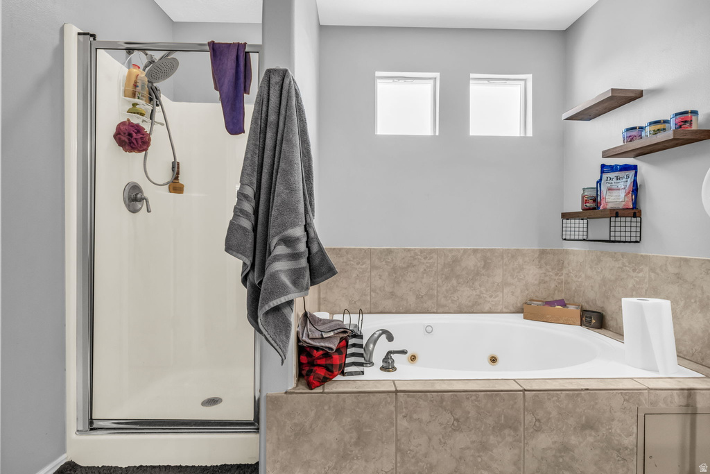 10782 S WYNGATE PARK DR South Jordan, UT 84095