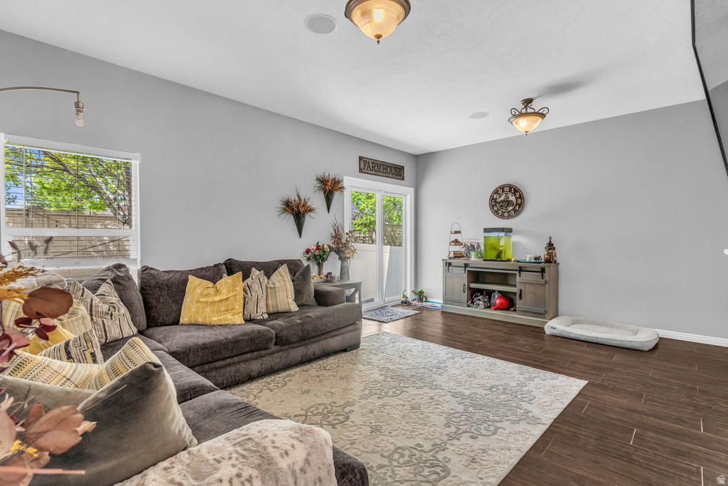 10782 S WYNGATE PARK DR South Jordan, UT 84095