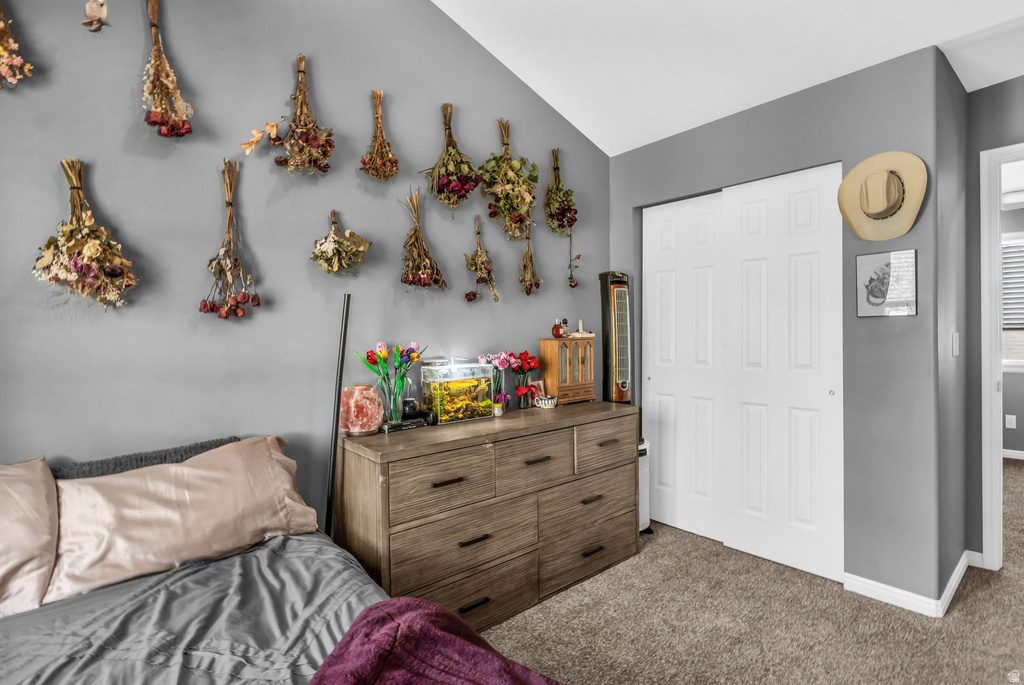 10782 S WYNGATE PARK DR South Jordan, UT 84095