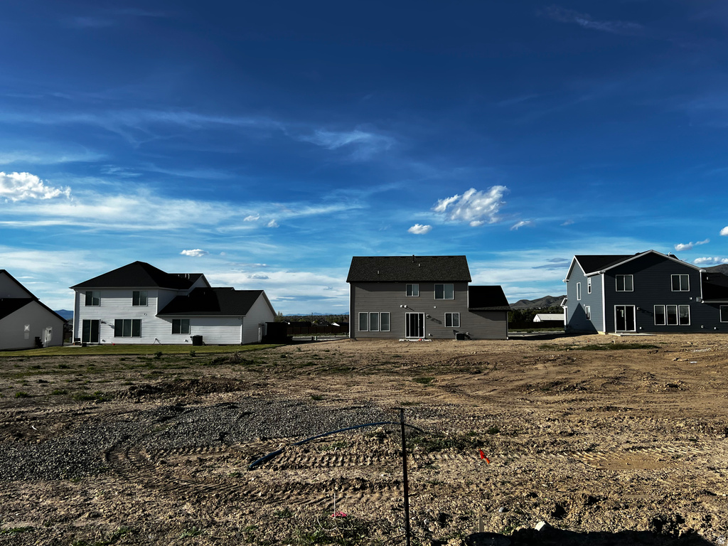 691 E 2450 N North Logan, UT 84341