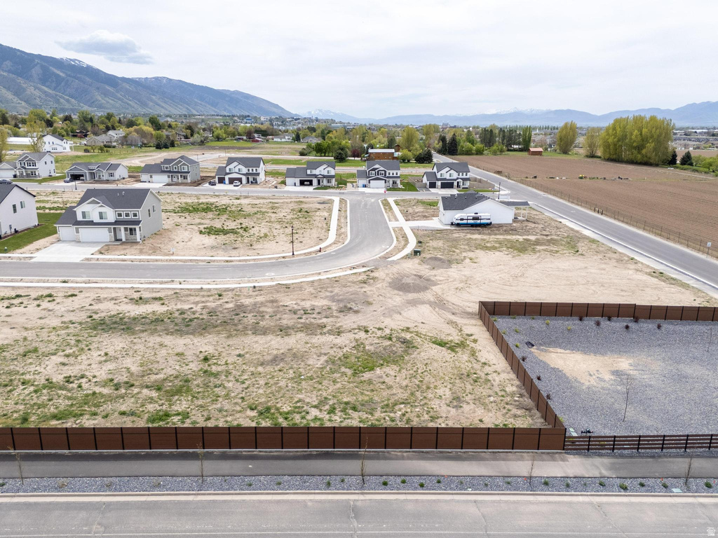 623 E 2475 N North Logan, UT 84341