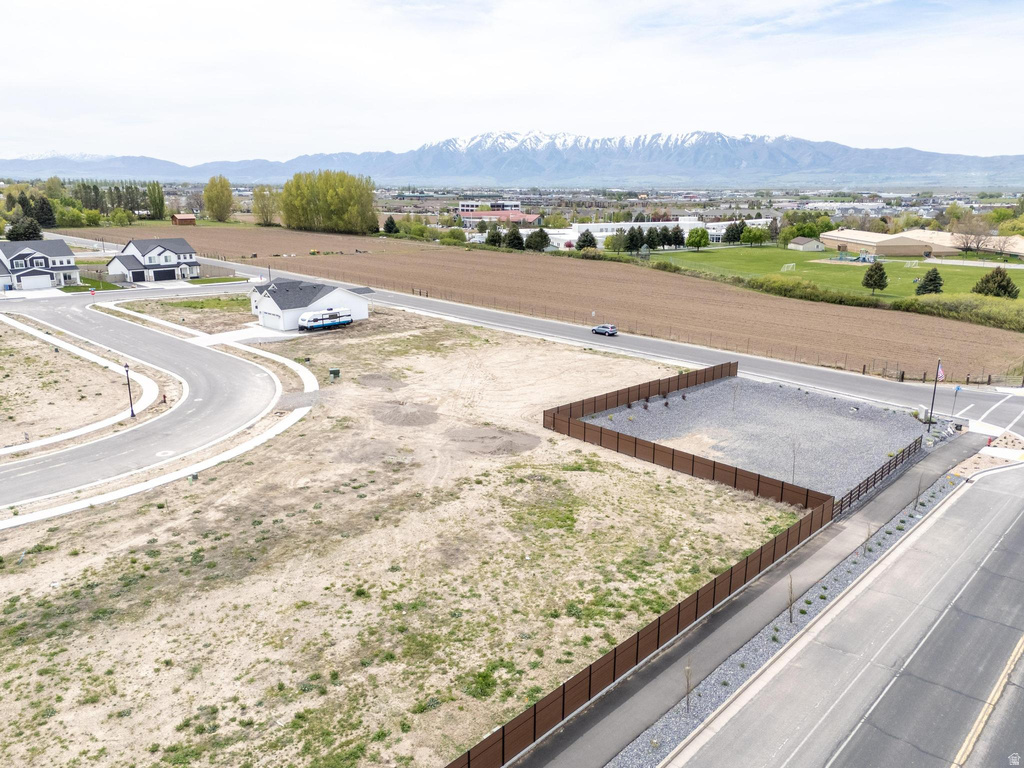 623 E 2475 N North Logan, UT 84341
