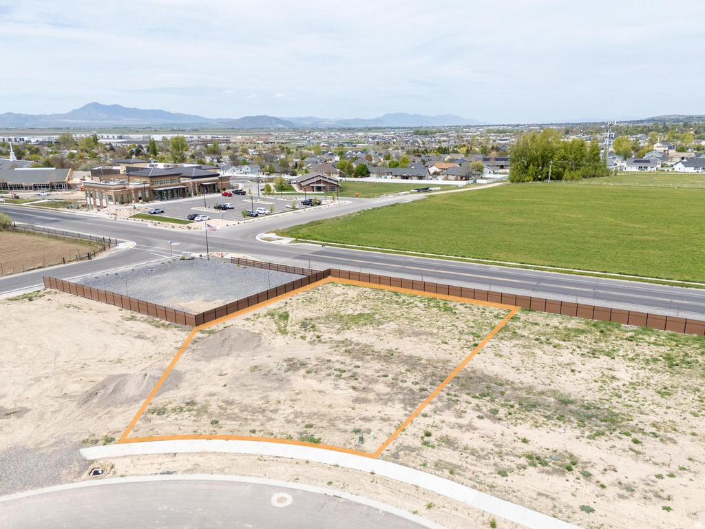 623 E 2475 N North Logan, UT 84341