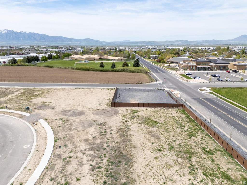 623 E 2475 N North Logan, UT 84341