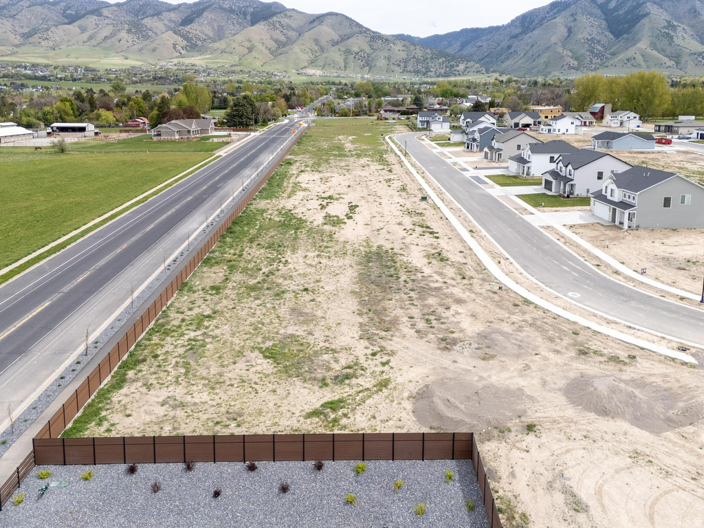 623 E 2475 N North Logan, UT 84341