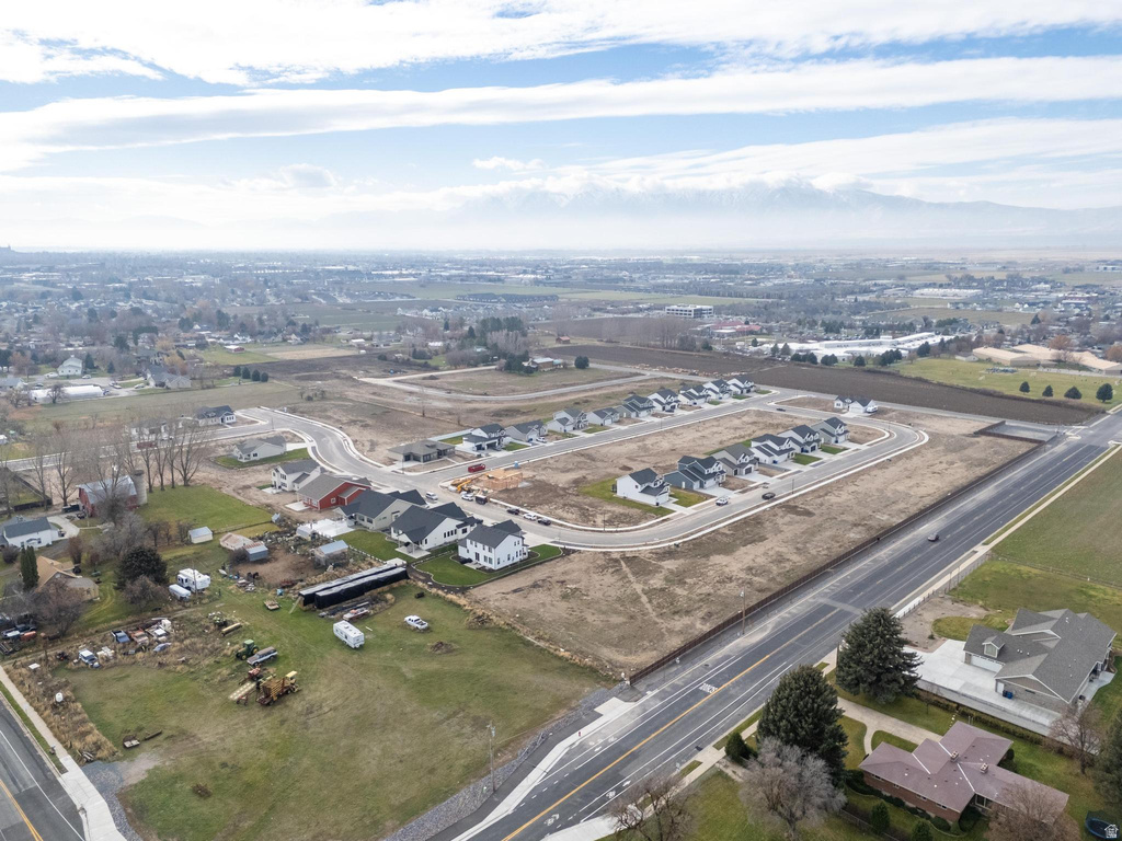 623 E 2475 N North Logan, UT 84341