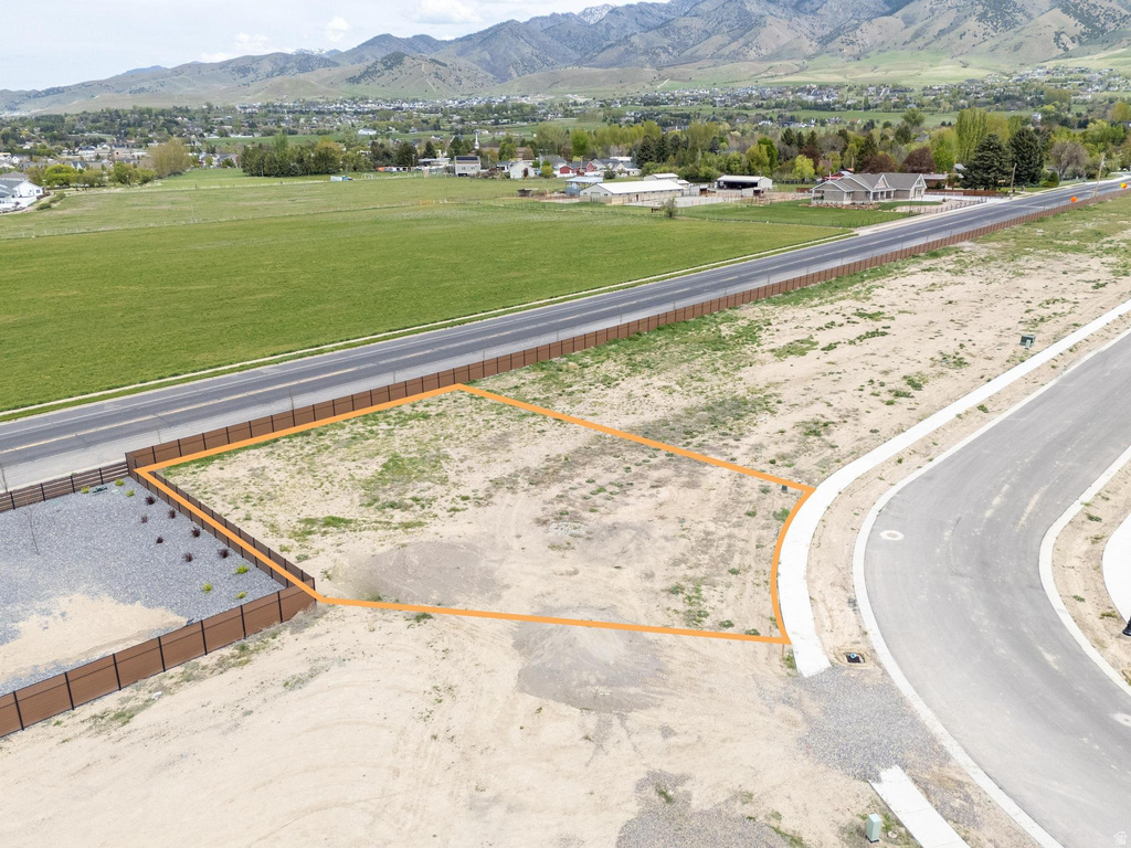 623 E 2475 N North Logan, UT 84341