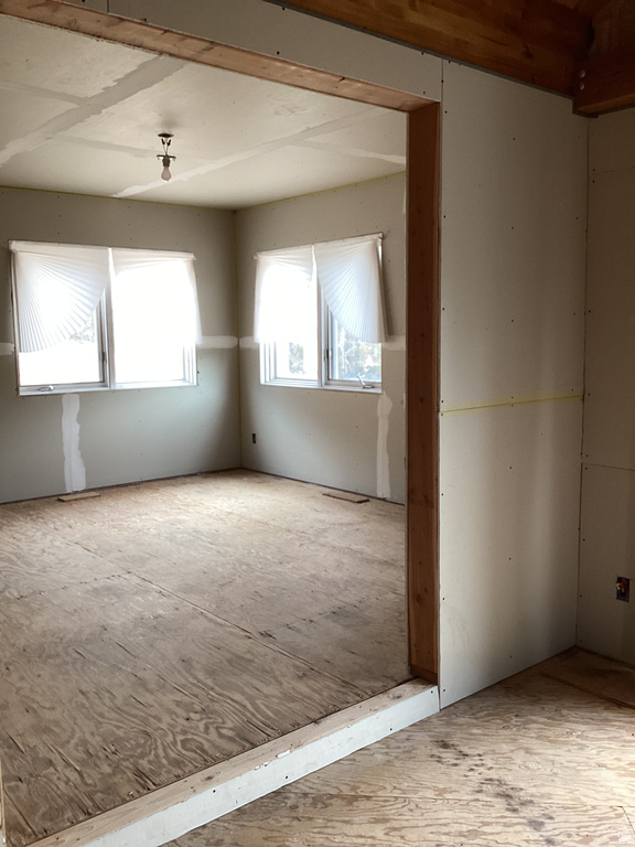 9 RED CLIFF CIR #17 Manila, UT 84046