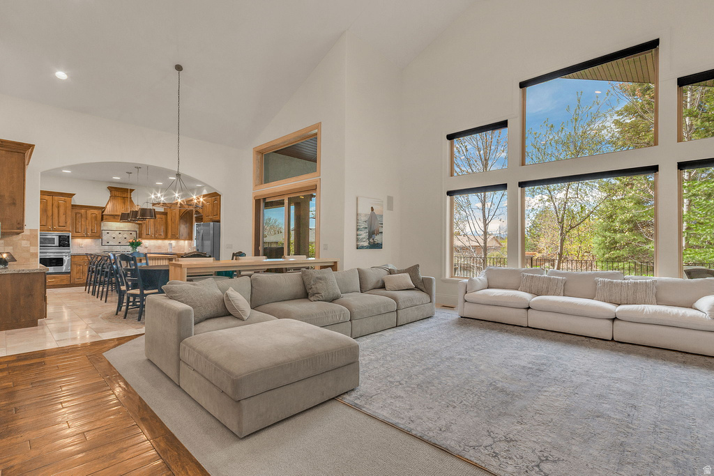 1584 E 11400 S Sandy, UT 84092