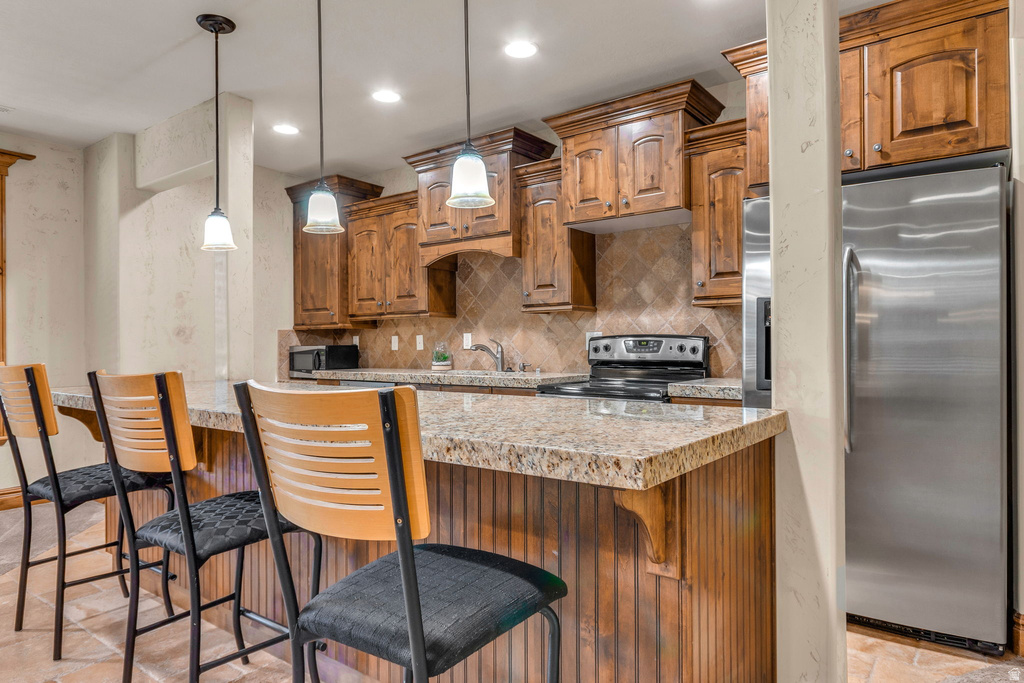 1584 E 11400 S Sandy, UT 84092