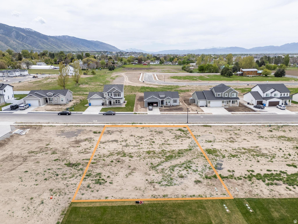 677 E 2450 N North Logan, UT 84341