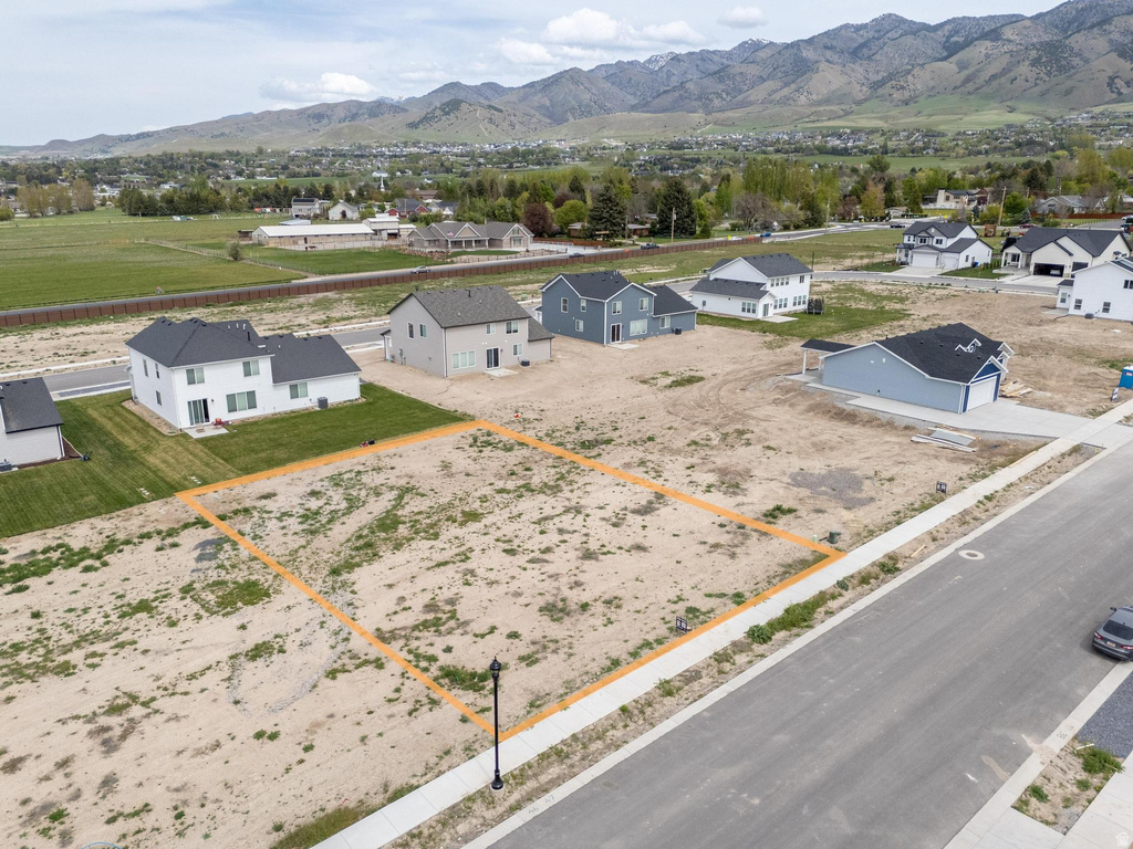 677 E 2450 N North Logan, UT 84341