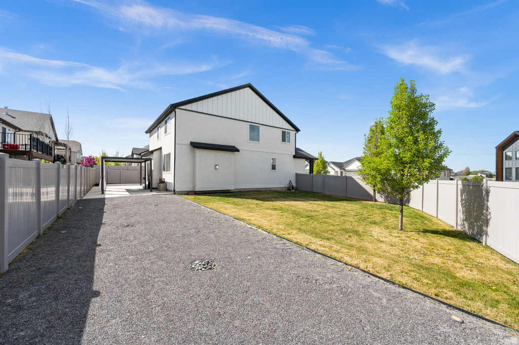 1229 W BRINKERHOFF DR West Jordan, UT 84084