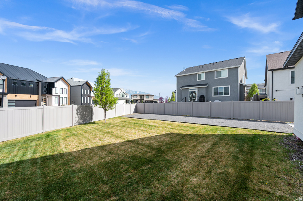 1229 W BRINKERHOFF DR West Jordan, UT 84084