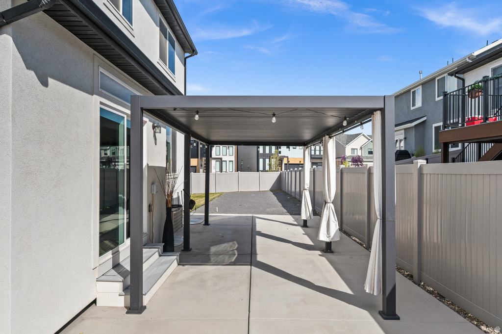 1229 W BRINKERHOFF DR West Jordan, UT 84084