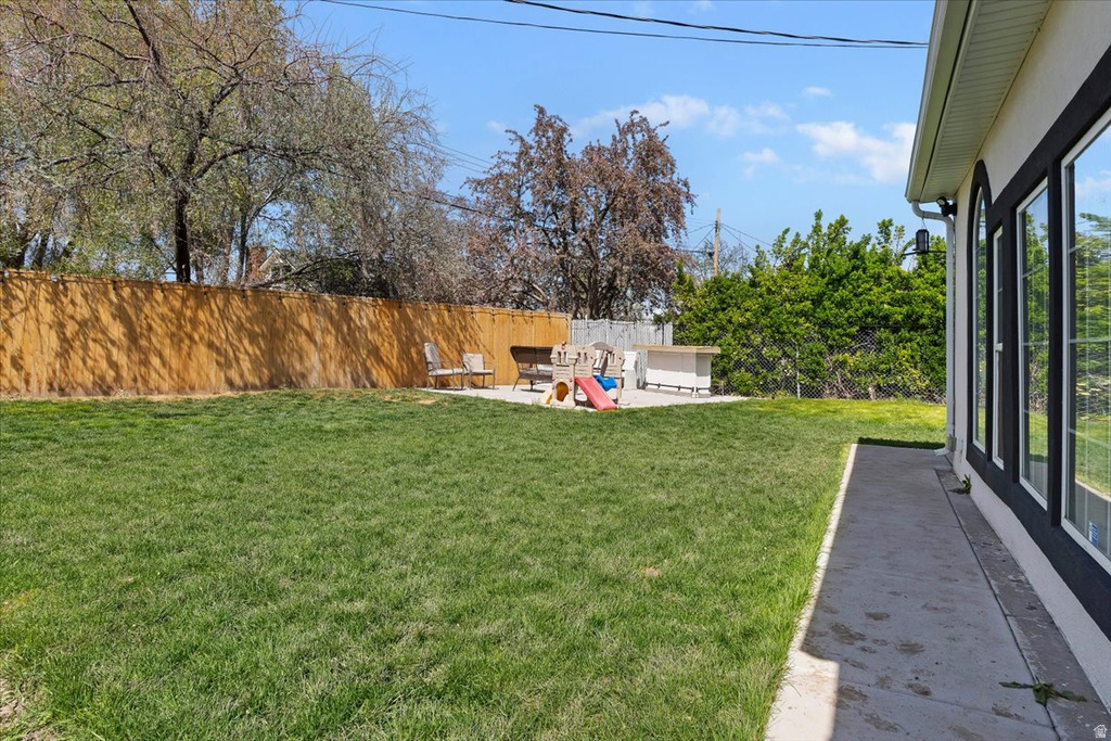 4374 S FERNWOOD DR Taylorsville, UT 84123