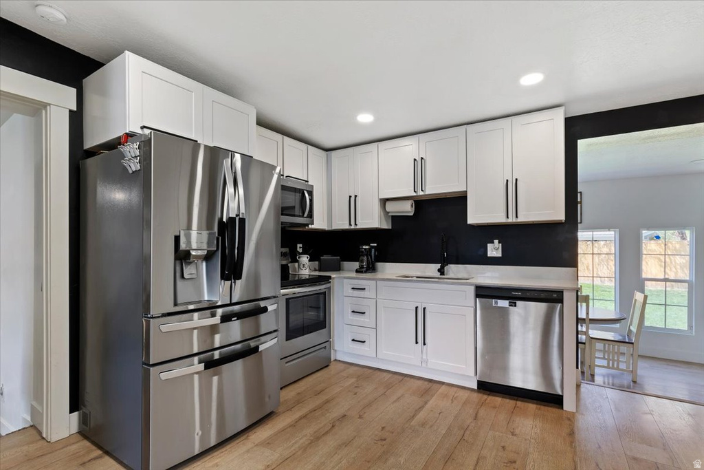 4374 S FERNWOOD DR Taylorsville, UT 84123