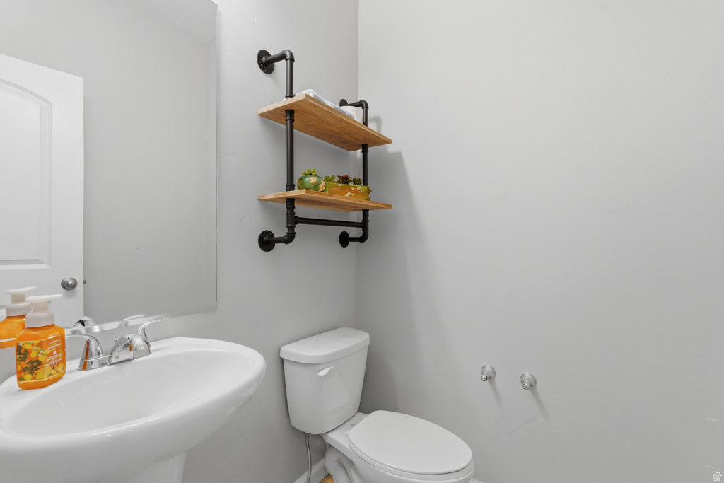 62 N 1130 W Lehi, UT 84043