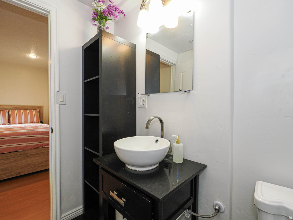 3057 S CREWS HILL CT West Valley City, UT 84120