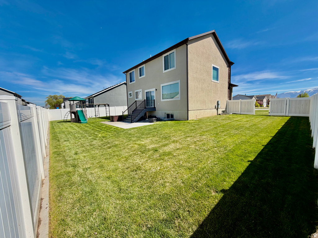 1074 S 4000 W Syracuse, UT 84075