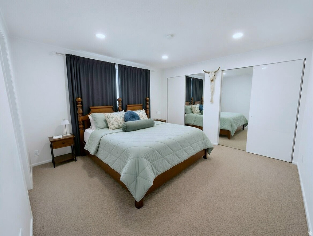 6042 W 5700 S Hooper, UT 84315