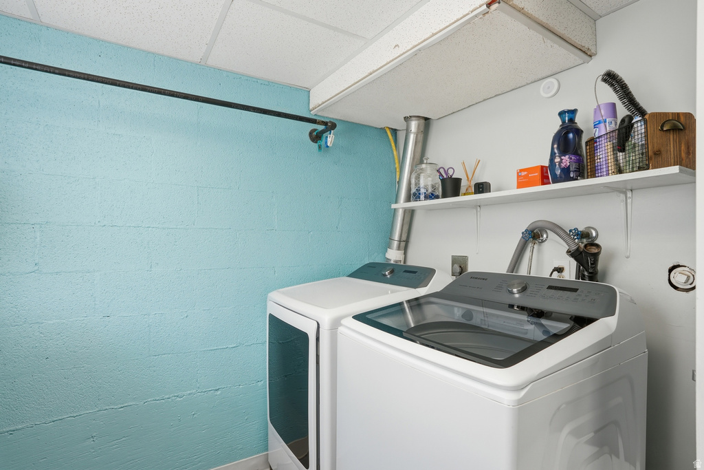 2490 E DOLPHIN WAY Cottonwood Heights, UT 84121