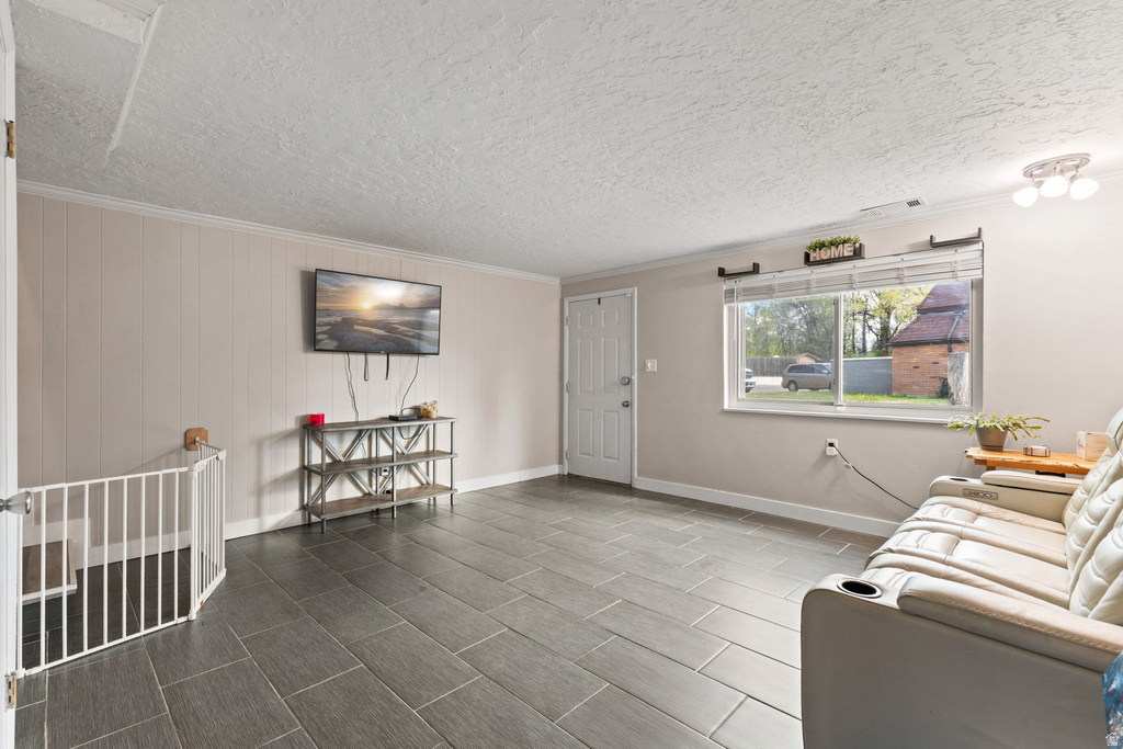 1407 ARTHUR DR Provo, UT 84601